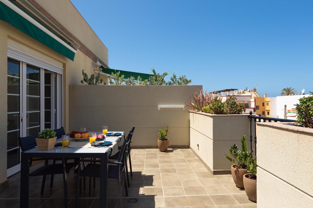 Amarre Moon Apartamento Puerto De Mogan Exterior foto
